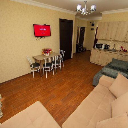 Sea Towers Suite Batumi Exterior foto