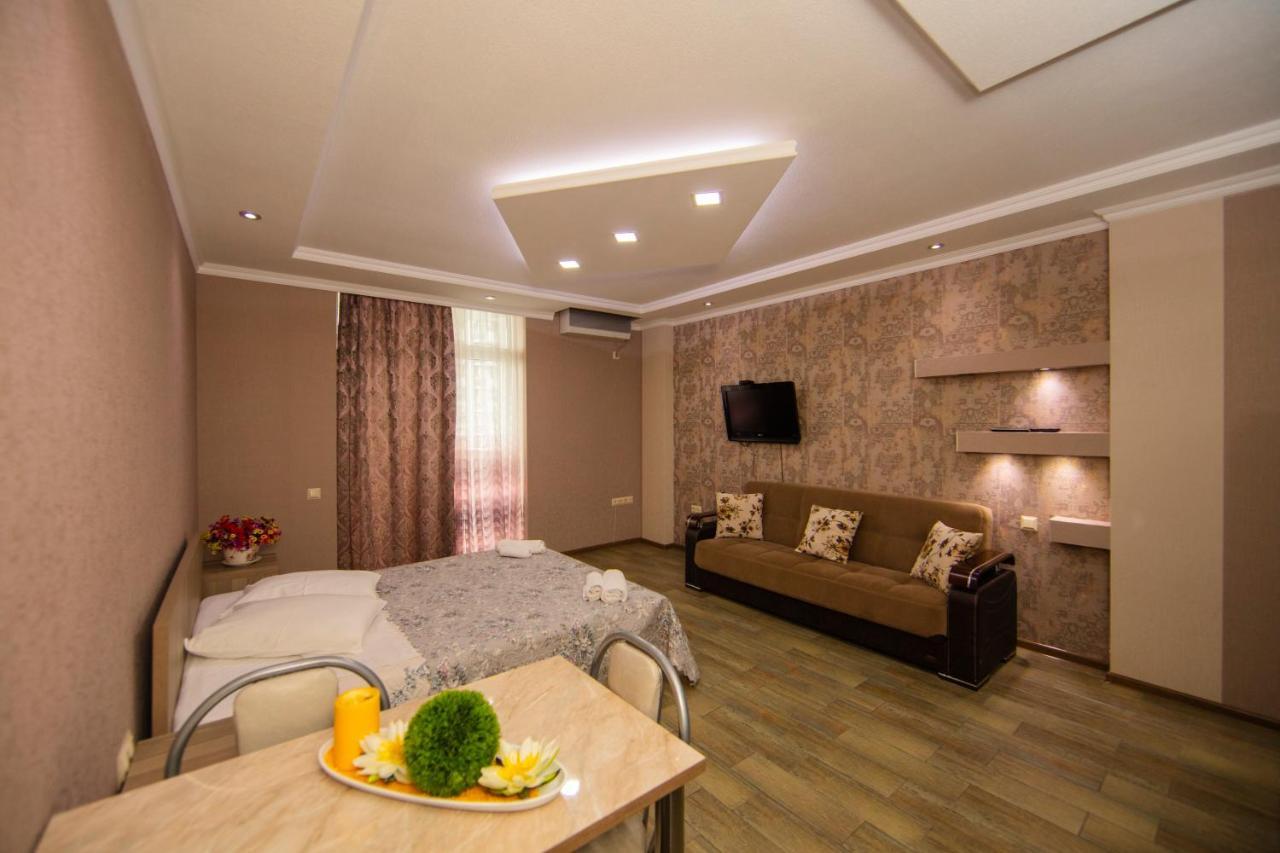 Sea Towers Suite Batumi Exterior foto