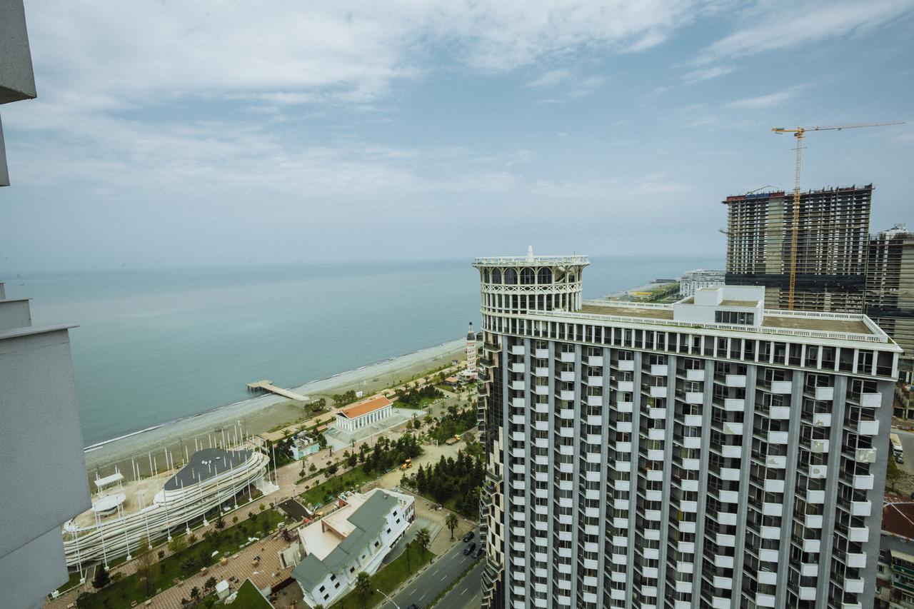 Sea Towers Suite Batumi Exterior foto